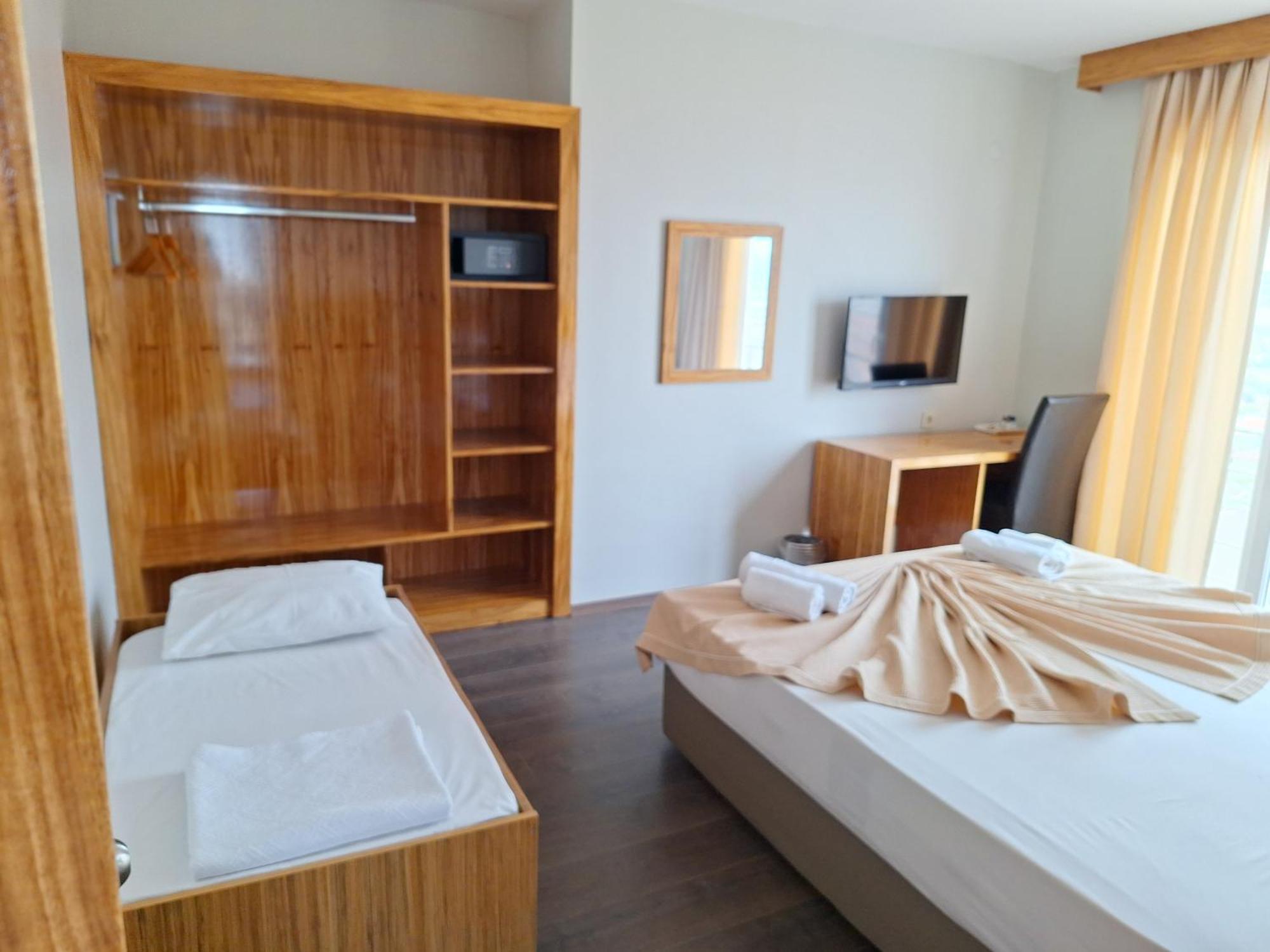 My Solmaz Hotel Cesme Exterior photo